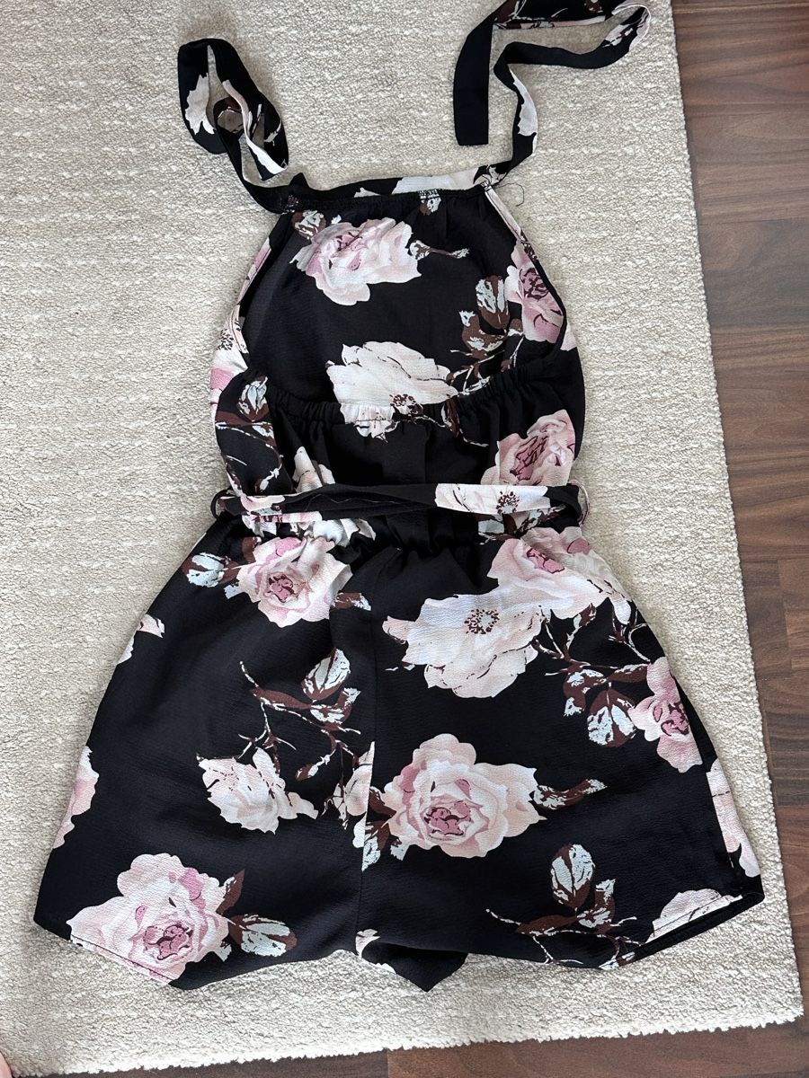 Shein Tute: Jumpsuit ärmellos – Usato da Aadorf venduto da WegGeschnappt 1