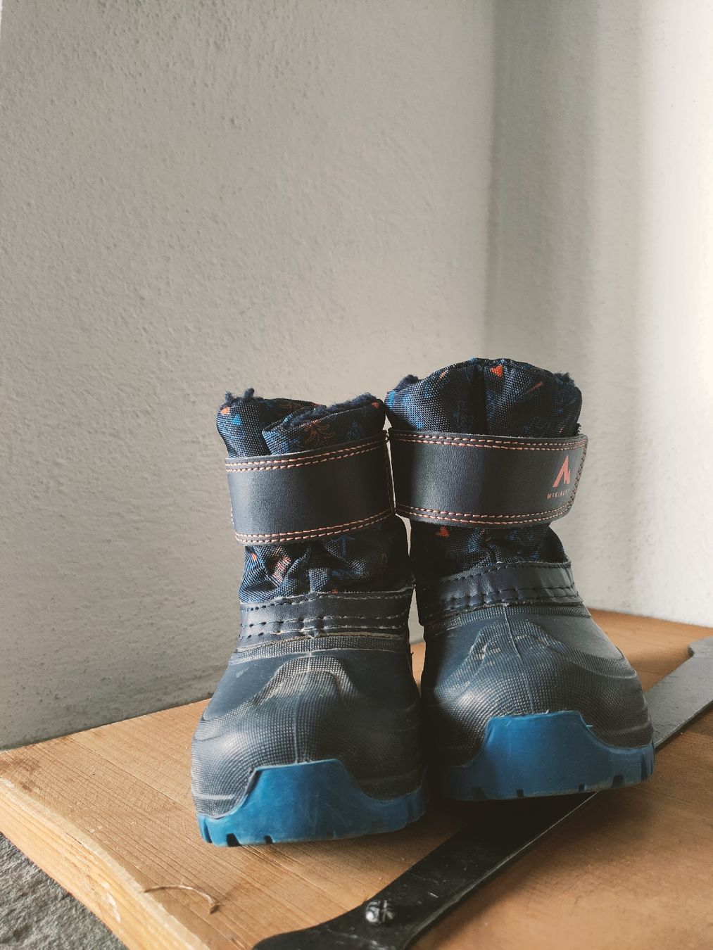 Scarpe per ragazzi: Winterstiefel Grösse 22/23 – Nuovo (secondo la descrizione) da Horgen venduto da Lulusa 1