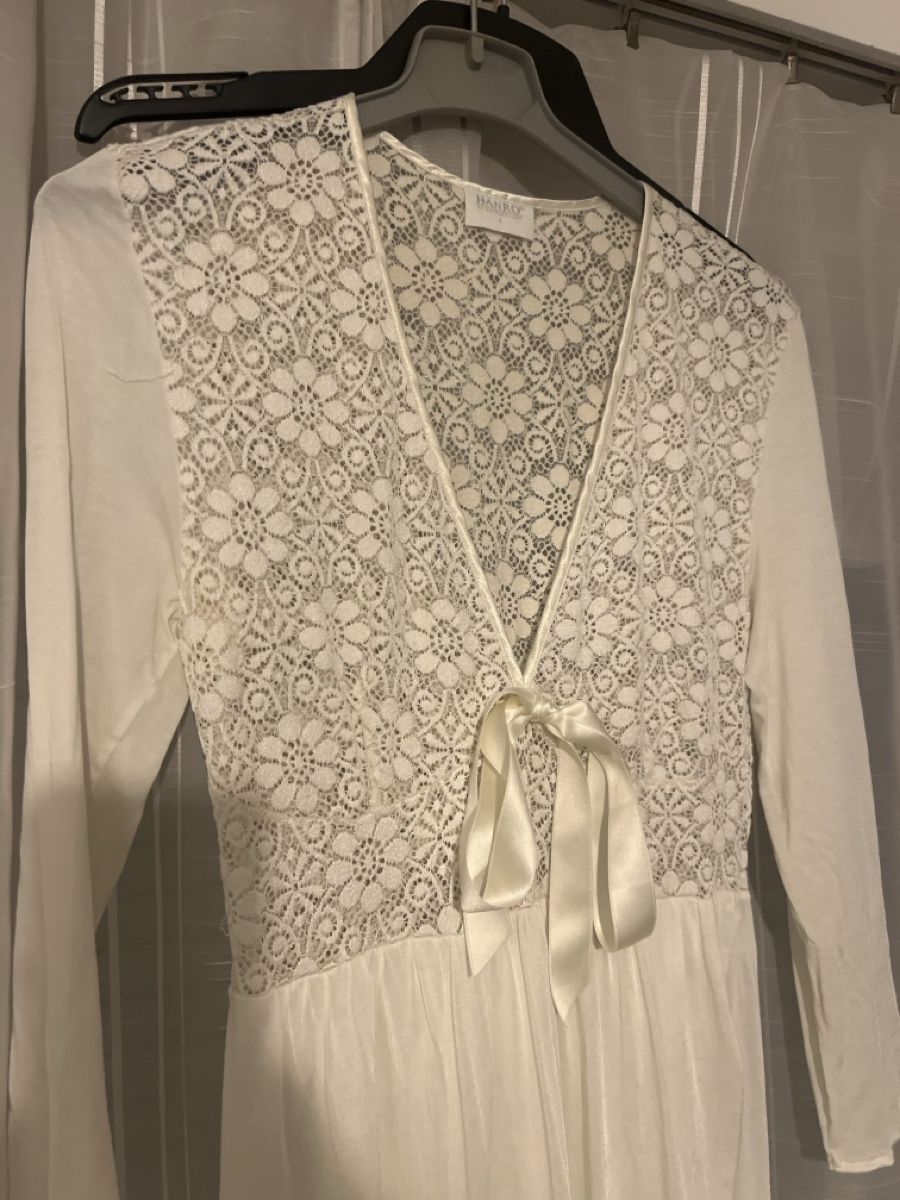 Sonstige Unterwäsche: Hanro Spitzen Nachtkleid, creme, Gr. S, – Gebraucht aus Olten von AtelierSecondhand23 1