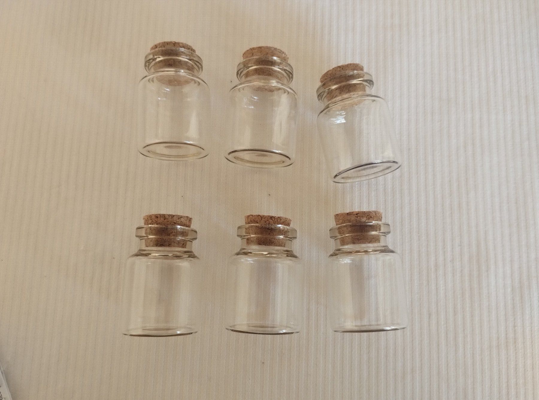 Accessori da laboratorio: 60x Glasflasche mit Verschlüssen - Flacon en verre – Nuovo e nell'imballaggio originale da Bussigny venduto da NATURALO
