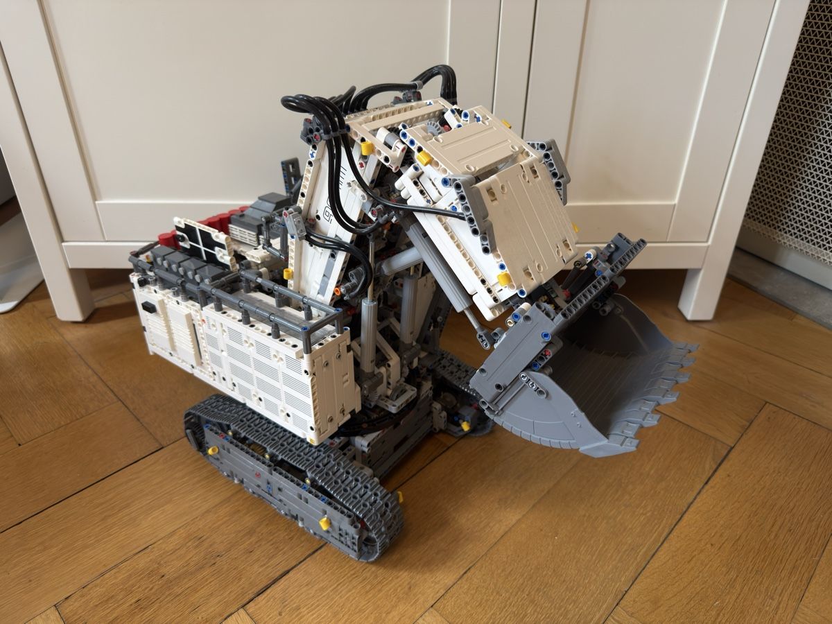 Lego Kit di costruzioni: Lego Technic Liebherr Bagger – Nuovo (secondo la descrizione) da Basel venduto da dackel2009 2