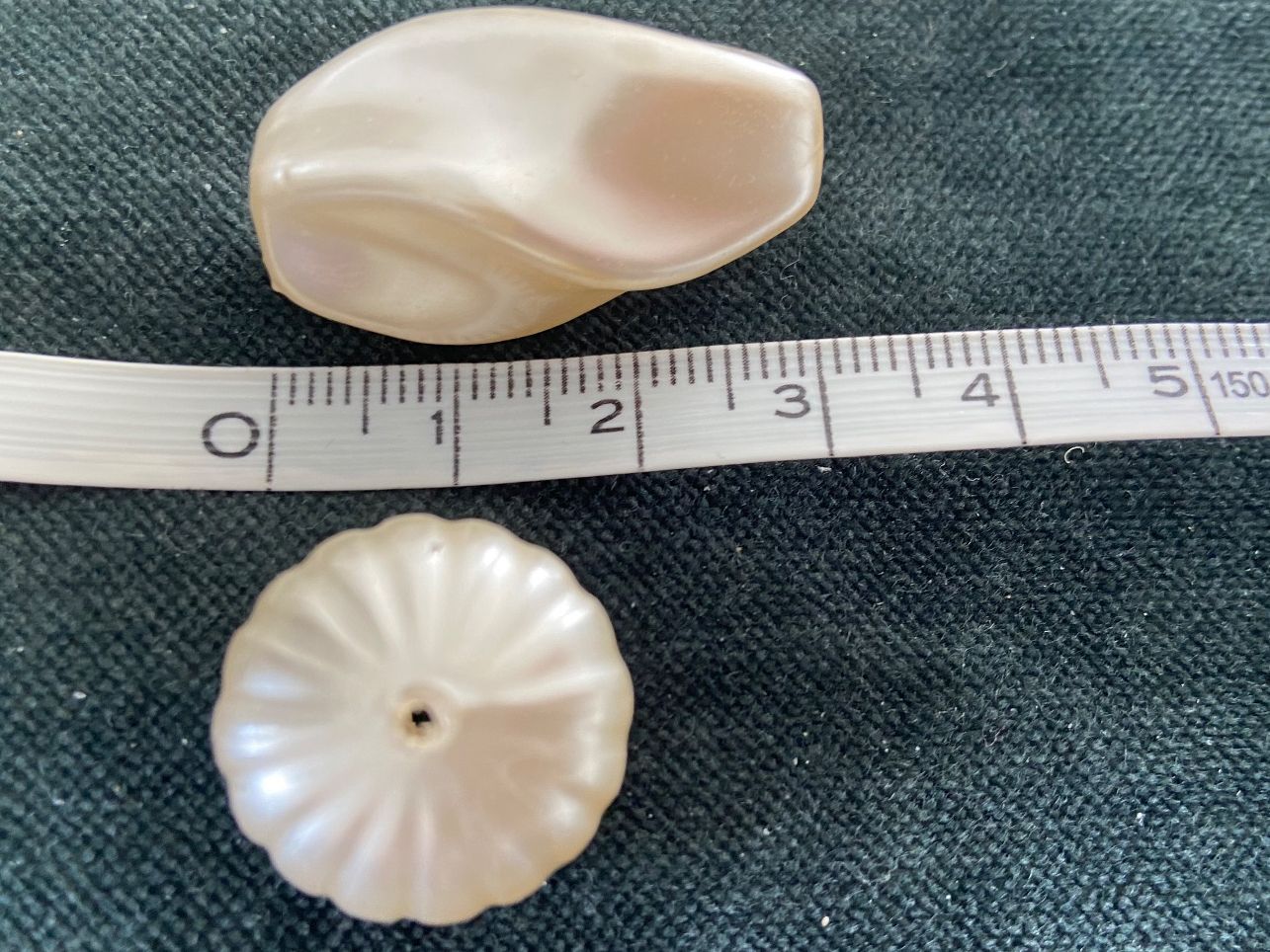Perle (finte): 19 Perlen, Basteln, Schmuck, Perlenmix Creme – Nuovo (secondo la descrizione) da Luzern venduto da waterfront1 2
