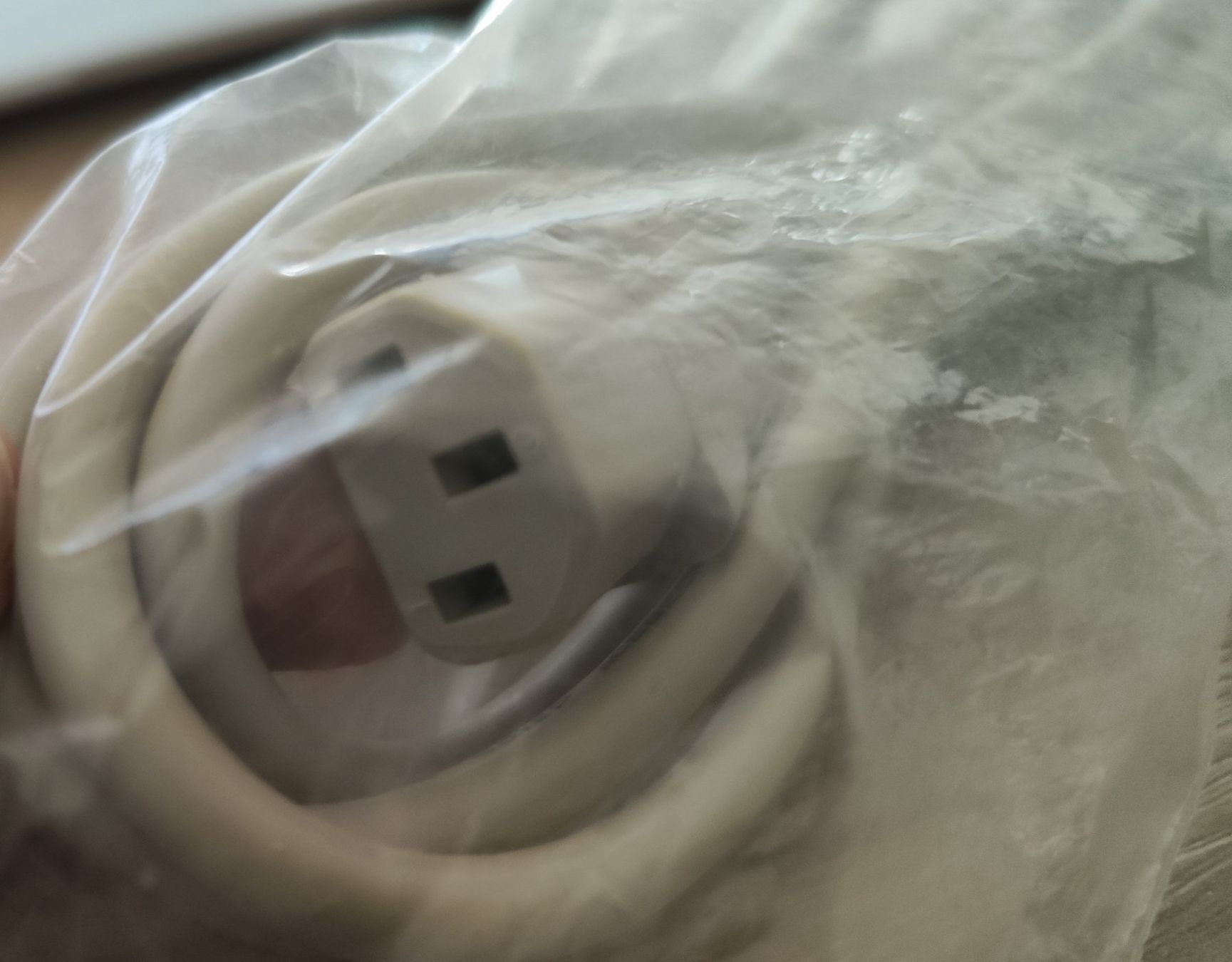 Cavi: Netzstecker Typ T12 / 230 V – Nuovo e nell'imballaggio originale da Fislisbach venduto da Flohmarkt.- 2