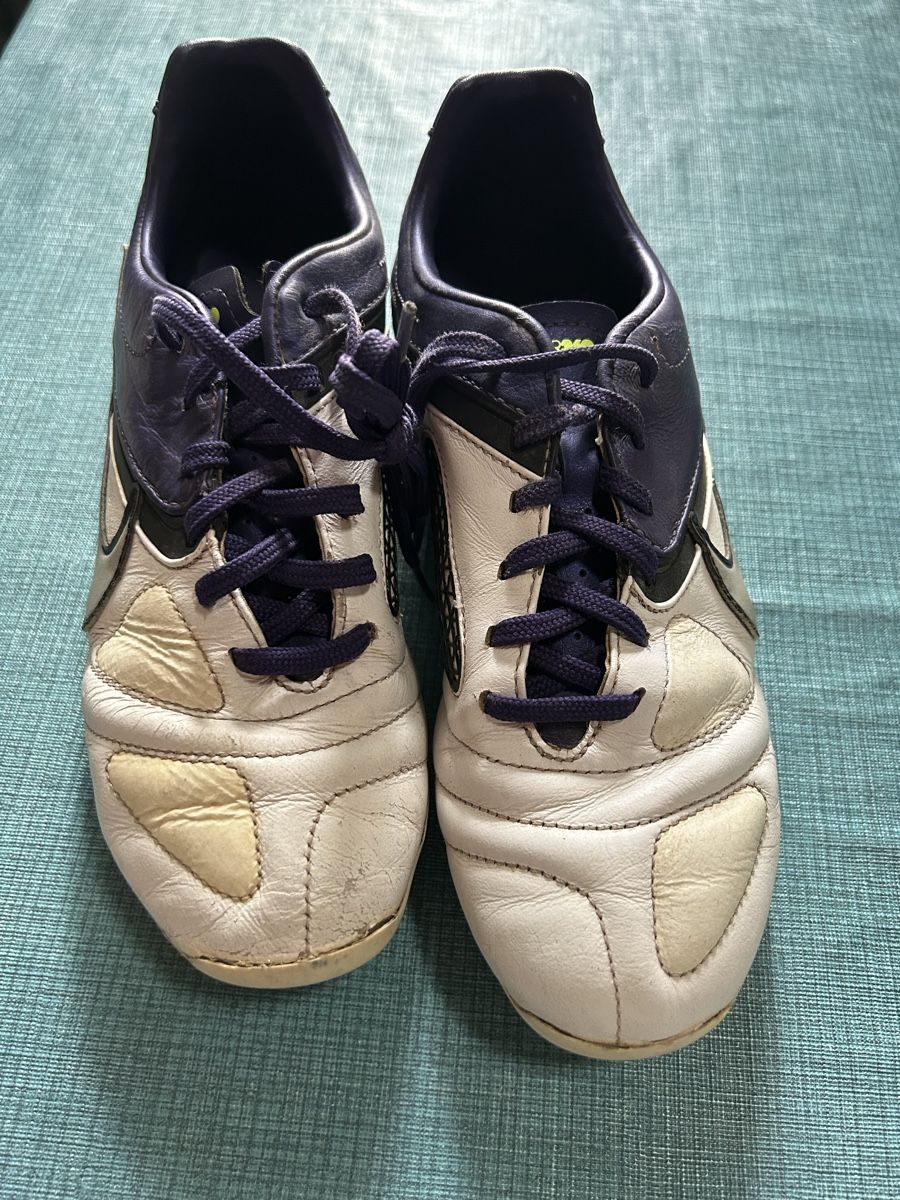 Nike Scarpe da uomo: Chaussures de foot Nike 38 – Usato da Genève venduto da mar_qdh8 2