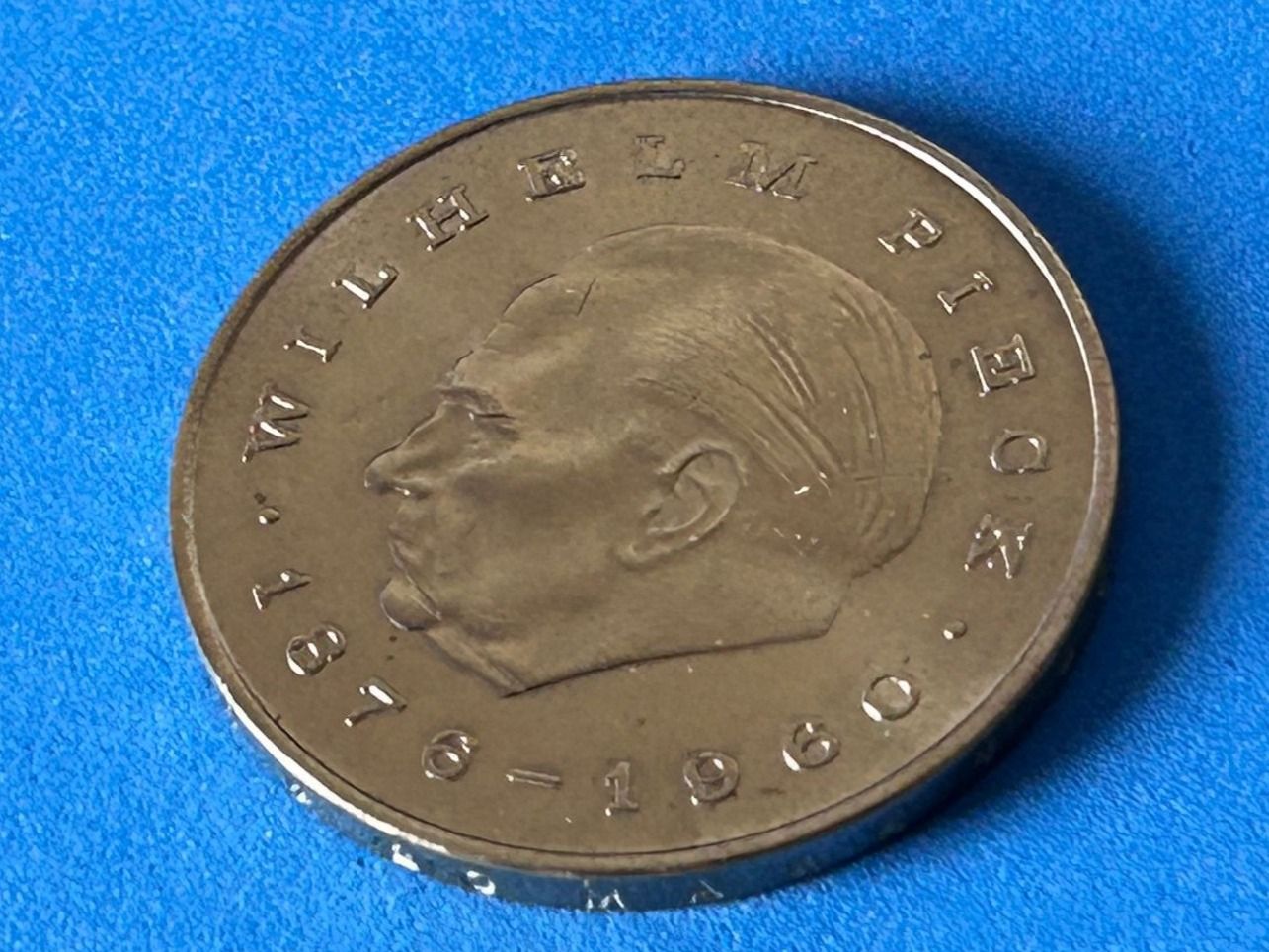 Tutti le monete: Germany - 20 Mark (Wilhelm Pieck) 1972 – Usato da Corcelles NE venduto da AJKader