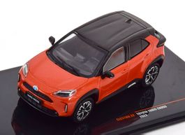 Toyota Yaris Cross seit 2021 orange met. / schwarz     1:43
