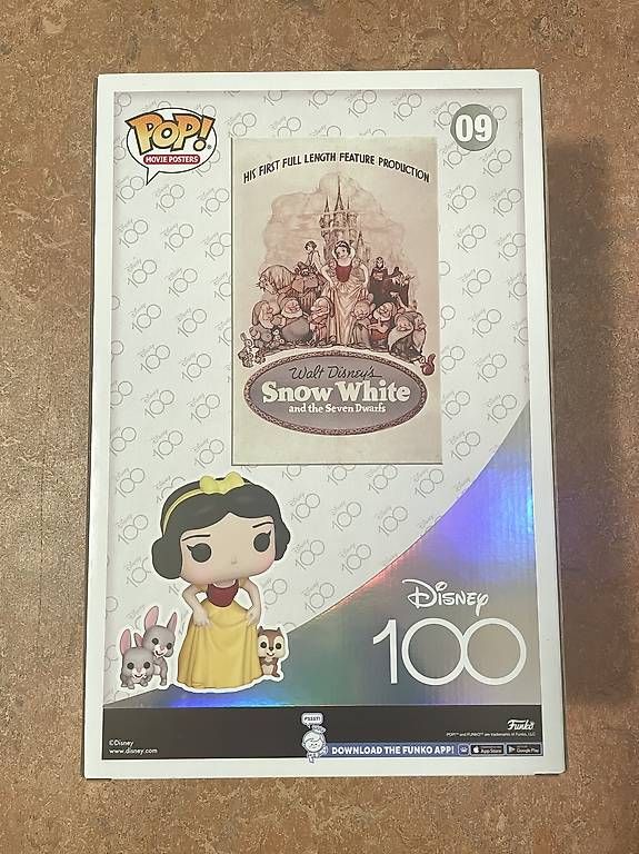 Funko Statuette: Pop Biancaneve Disney 100 GRANDE – Usato da Arbedo venduto da rin_lzm6 2