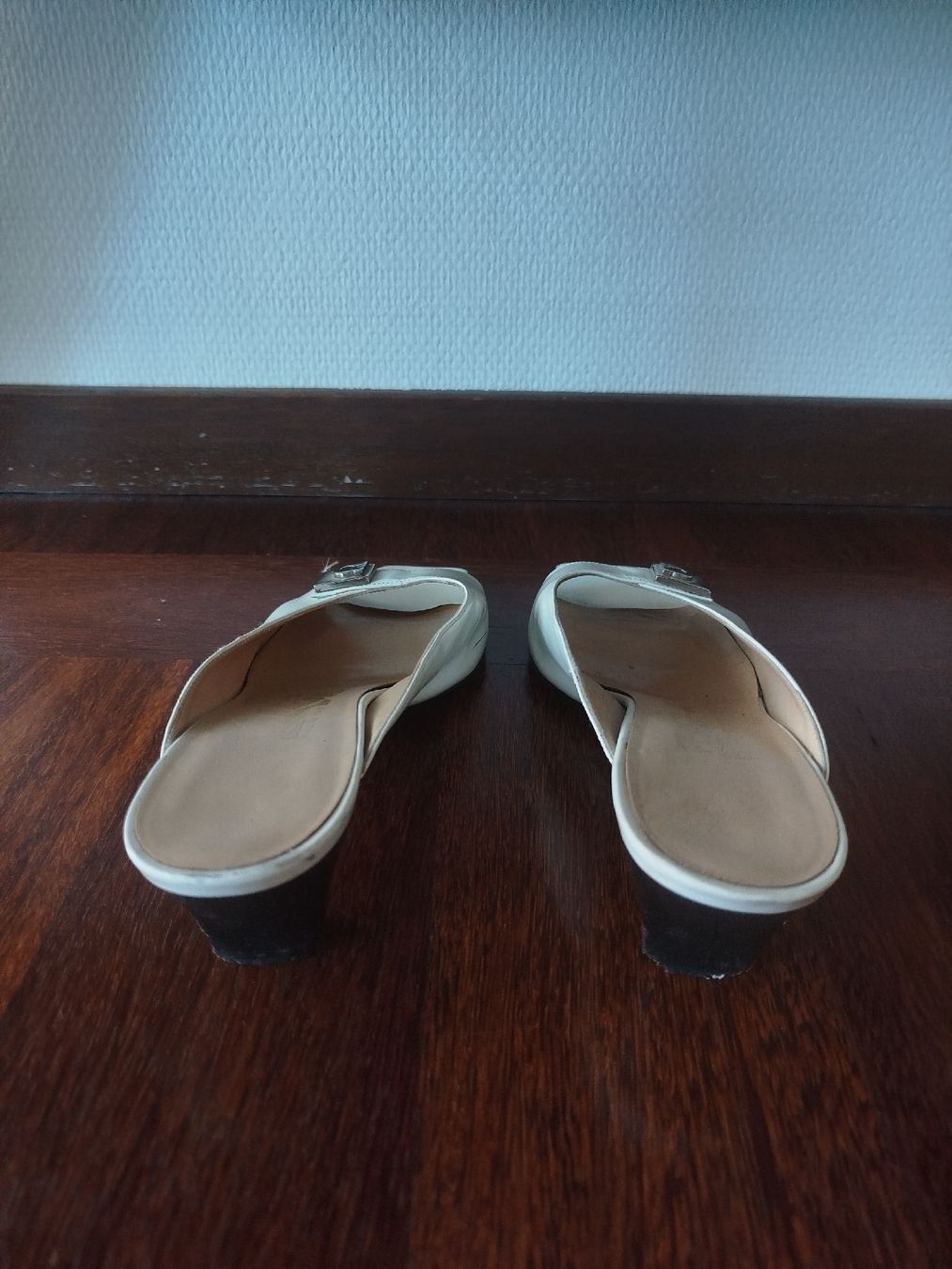 Salvatore Ferragamo Scarpe da donna: Salvatore Ferragamo Slides/Sandalen – Usato da St. Gallen venduto da jbu_ns6v 3