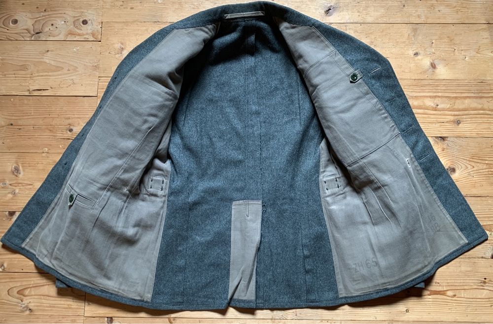Uniformjacke der CH Armee Grösse 46BB 2