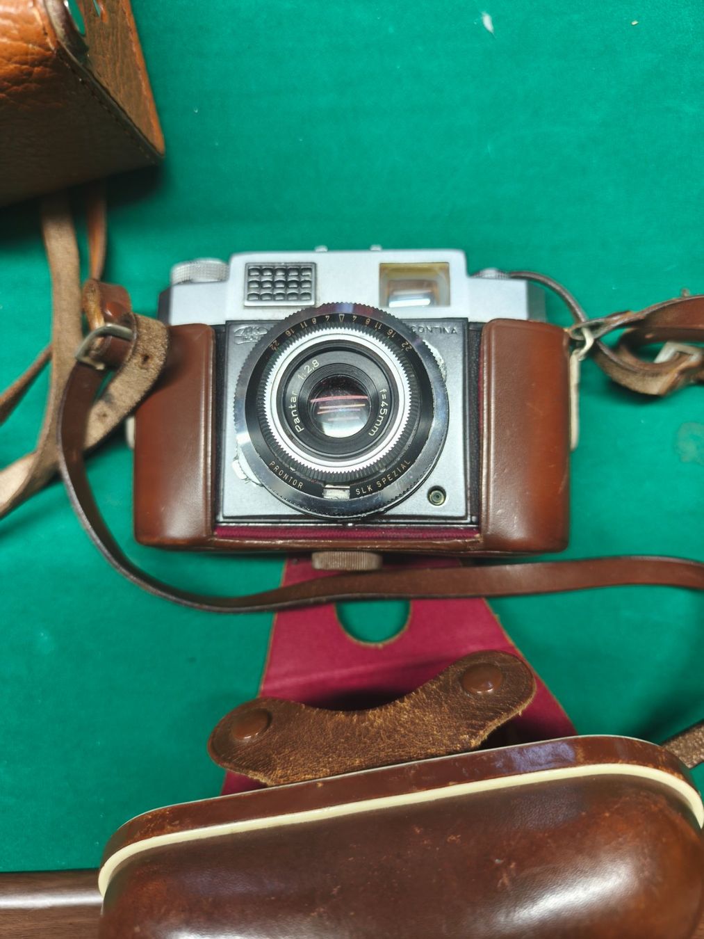 Kamera: 4 alte Fotoapparate – Gebraucht aus Oberägeri von baerghuus 5