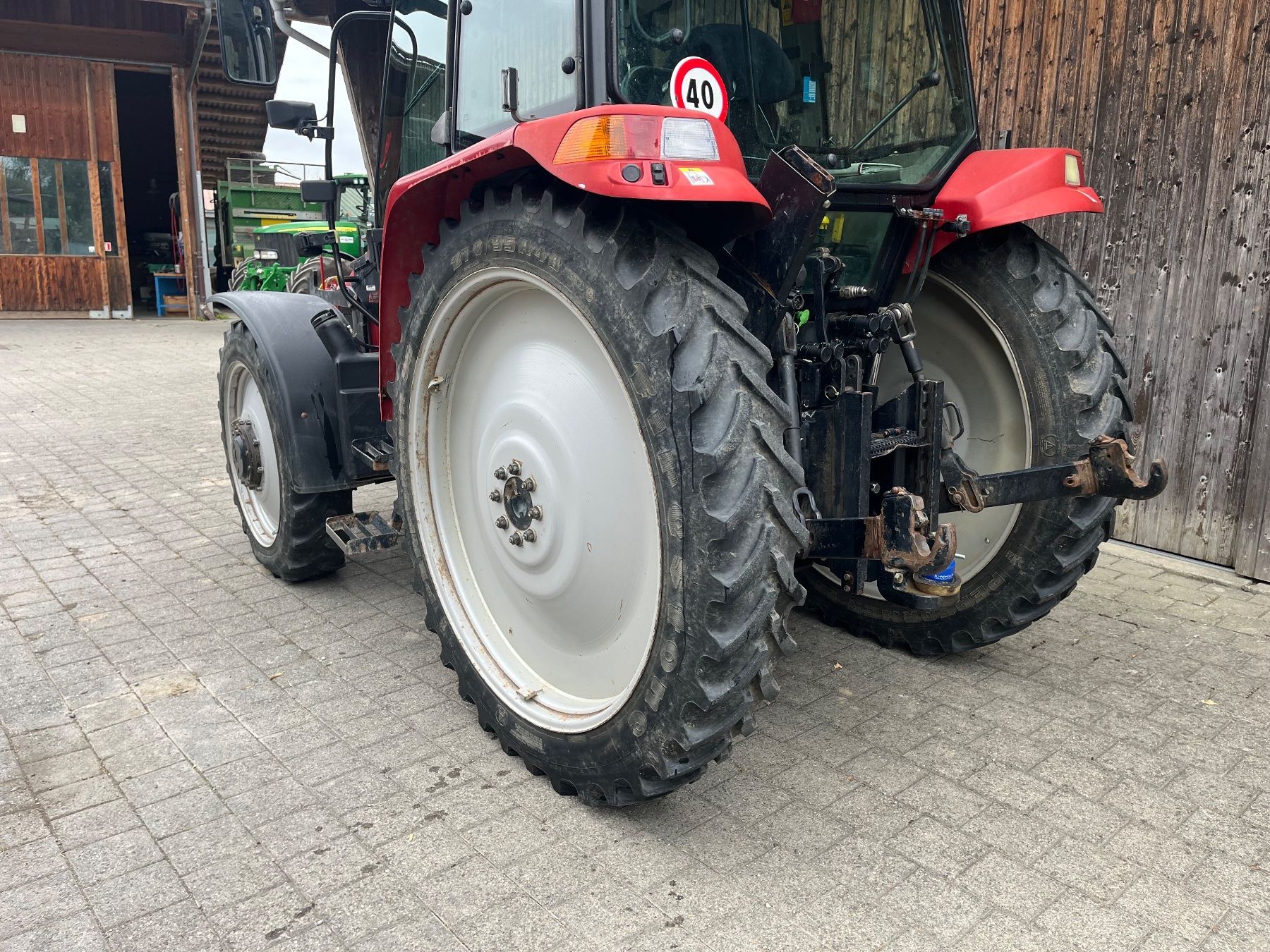 Firestone Pneumatici & Ruote complete: Traktor Räder mit Zubehör – Usato da Frauenfeld venduto da Hornusser26 6