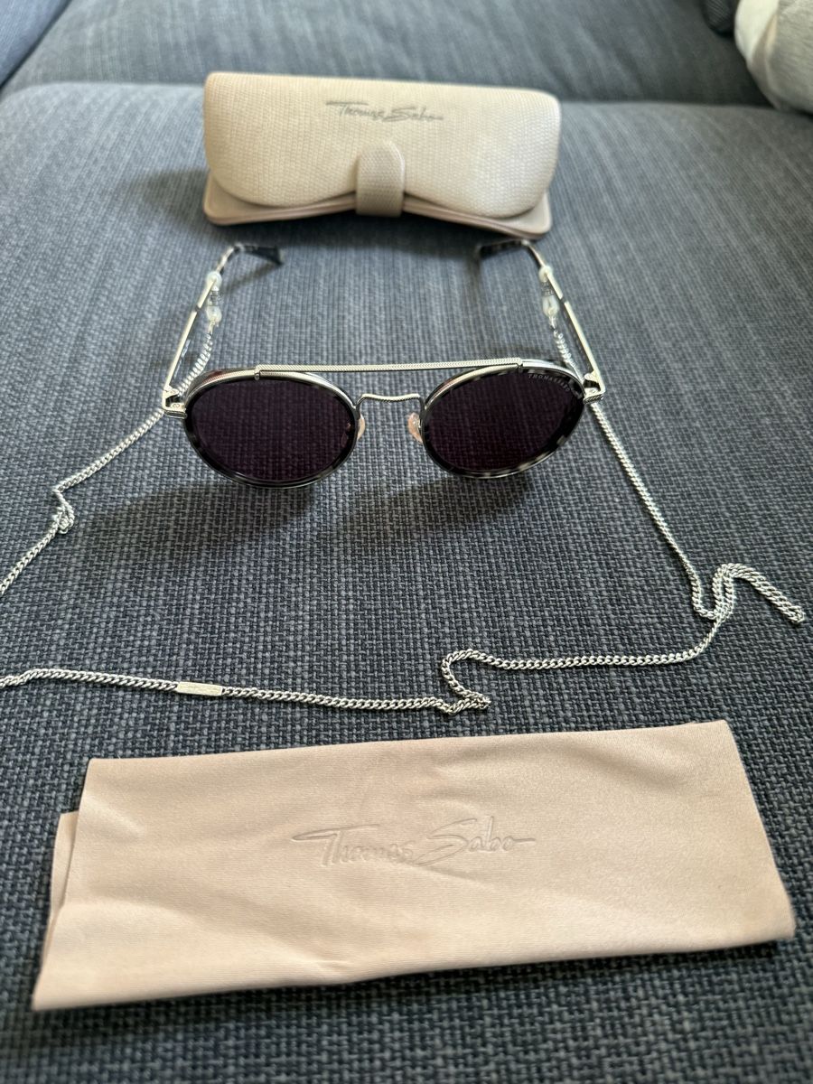 Thomas Sabo Occhiali & Lenti: Sonnenbrille Thomas Sabo E0006 mit Kette Etui – Usato da Eglisau venduto da Nic1906