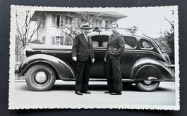 Oldtimer Auto Fiat von 1924 / Leute, ca. 1930 Fotokarte