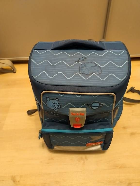 Borse & Zaini: Schulrucksack / Schulthek Step by Step – Usato da Zofingen venduto da CM081 2