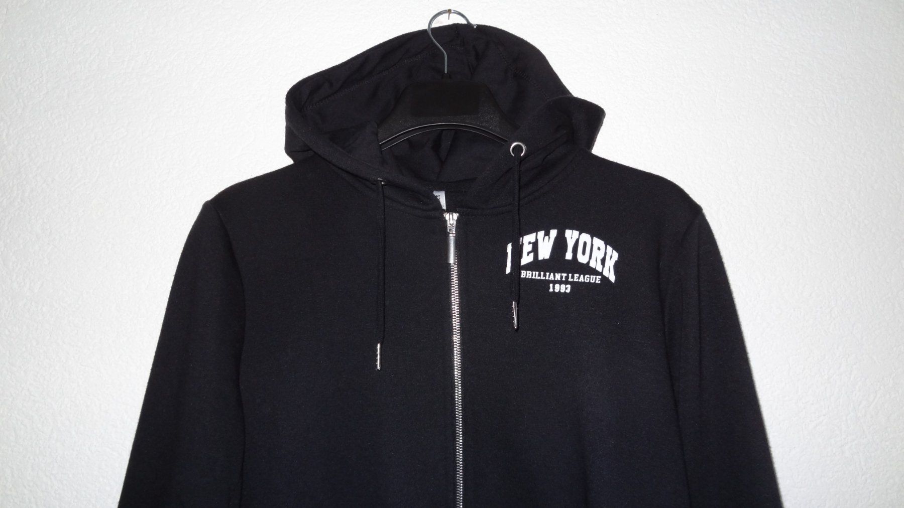 Pullover & Sweatshirts: Saltedbasics Kapuzenpullover (Zip-Hoodie) Gr. M – Gebraucht aus Winterthur von Blueedition 1