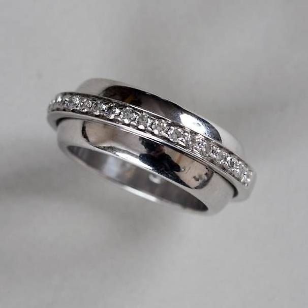 Bagues: Bague PIAGET possession taille 49 – D'occasion à Pully par Occasions-luxe.Golay