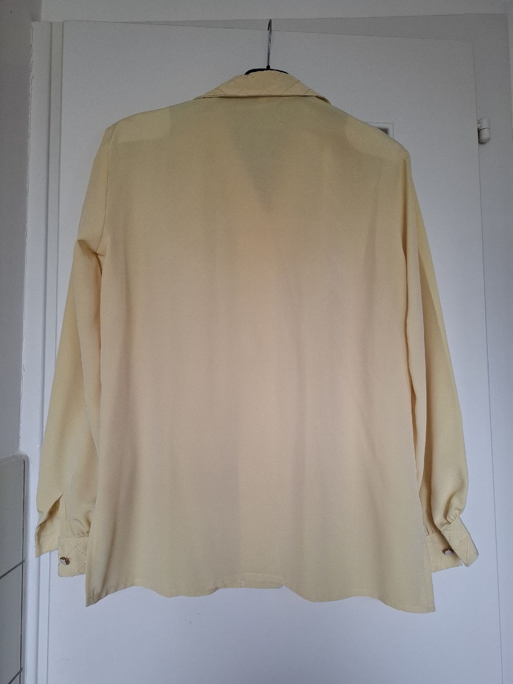 Blusen: Chemisier jaune Vintage – Gebraucht aus La Tour-de-Peilz von Marin_nette 3
