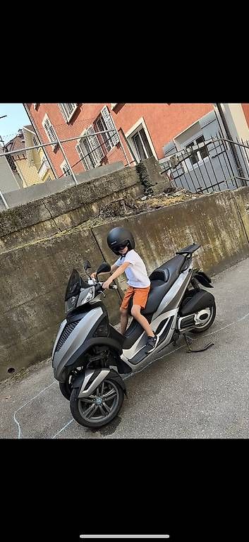 Piaggio A tre ruote: Piaggio mp3 yourban 300 ie – Usato da St. Gallen venduto da podvinicka2 1
