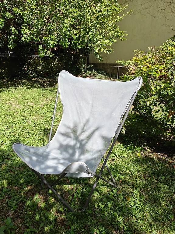 Sessel: Deux fauteuils papillon Lafuma – Gebraucht aus Vevey von aballif 1