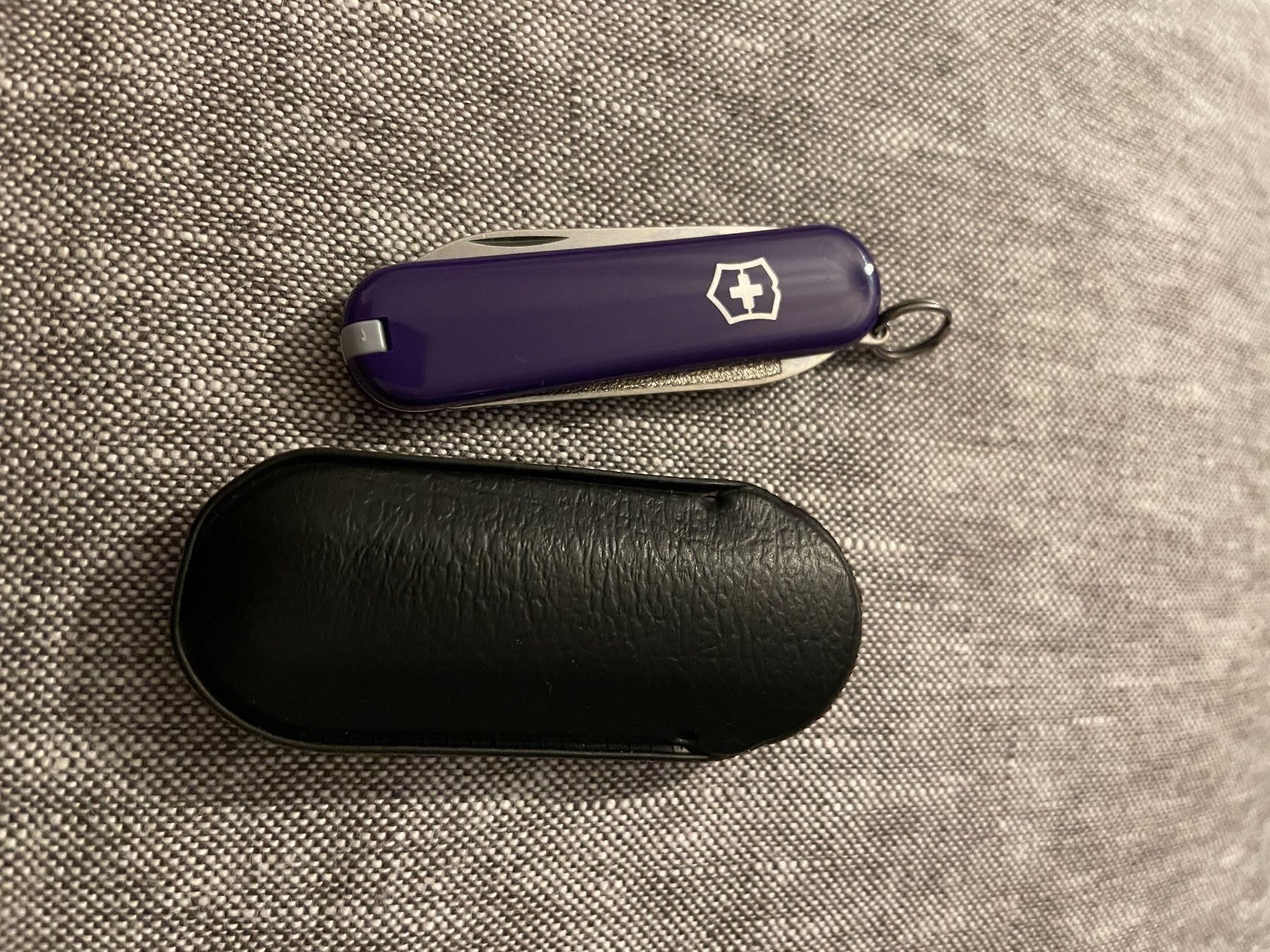 Victorinox Taschenmesser: Victorinox Messer Escort – Neu (gemäss Beschreibung) aus Rümlang von euqinom16 2