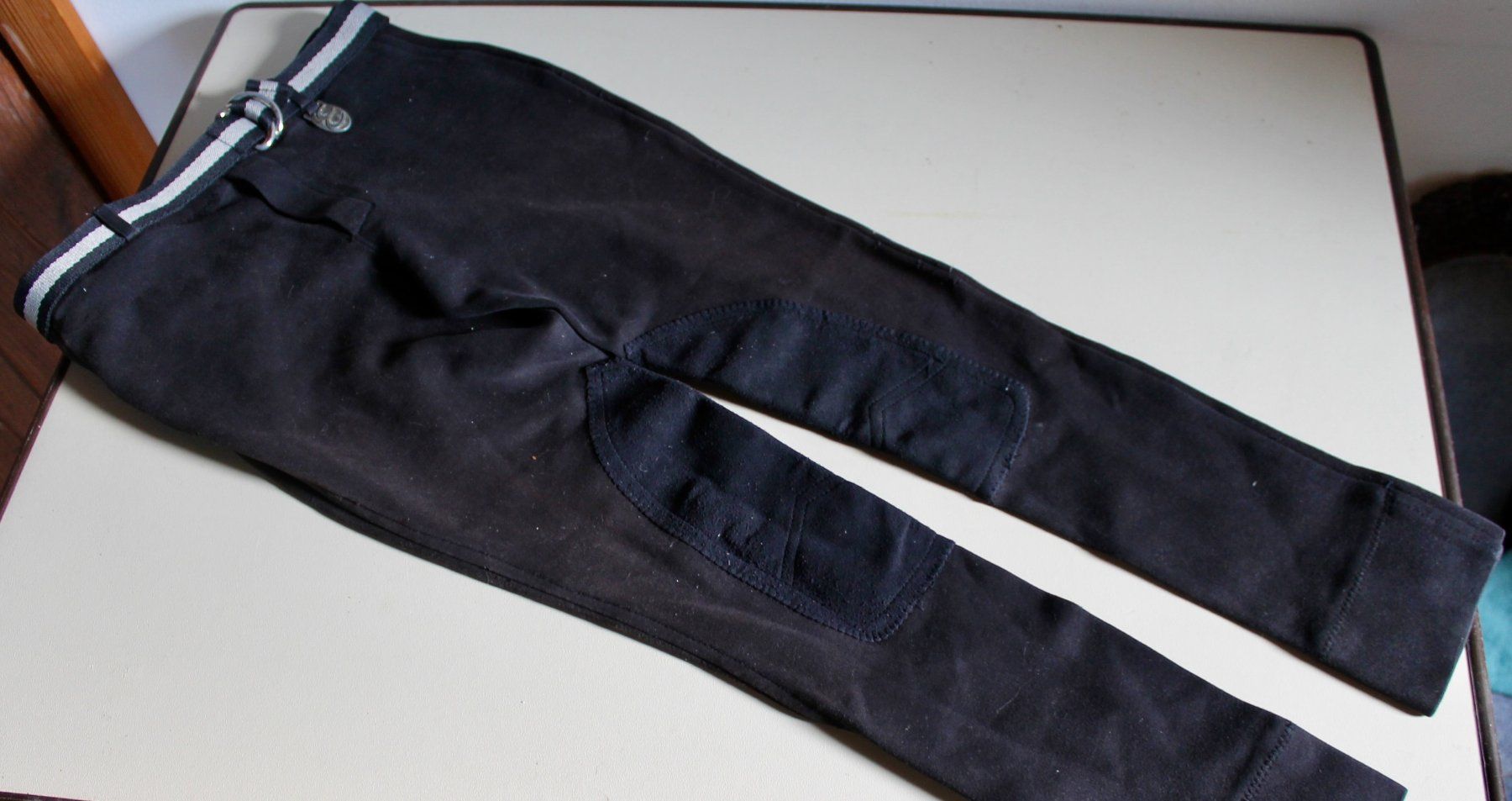 Pantaloni: Schwarze Kinder Reithose, Equilibre, Grösse 140 – Usato da Kirchlindach venduto da hekilida