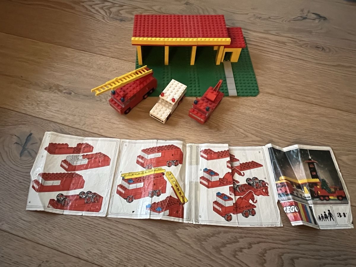 Lego Kit di costruzioni: Nostalgisches Lego System Set – Usato da Mettmenstetten venduto da Himbeerii 3