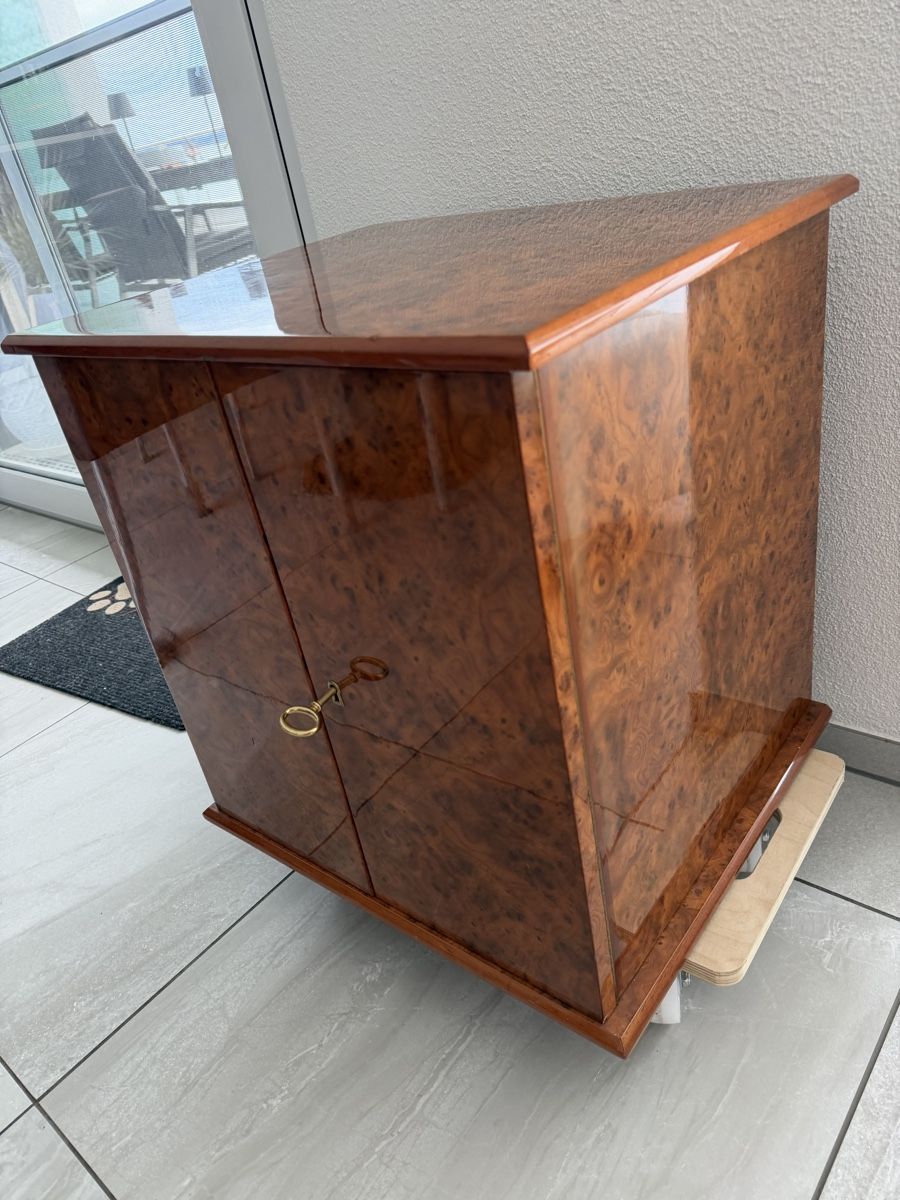 Humidor per sigari: Humidor, Wurzelholz, gross, Einzelanfertigung  – Nuovo (secondo la descrizione) da Safenwil venduto da Corahund 1
