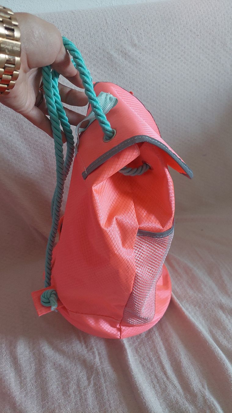 Rucksäcke: Rucksack,neuwertig in Neonfarbe! – Neu (gemäss Beschreibung) aus Basel von O-MEGA 1