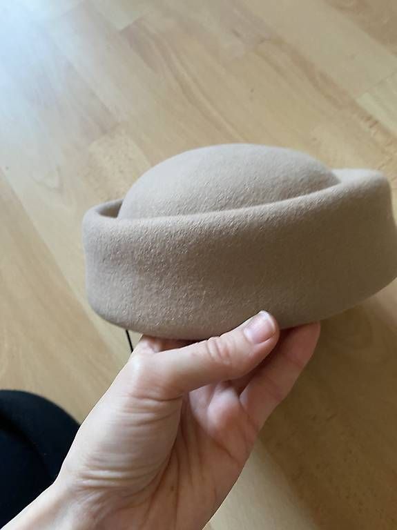 Copricapi, berretti & cappellini: Wollhut beige Hut Pillbox hat – Usato da Bern venduto da n-dine