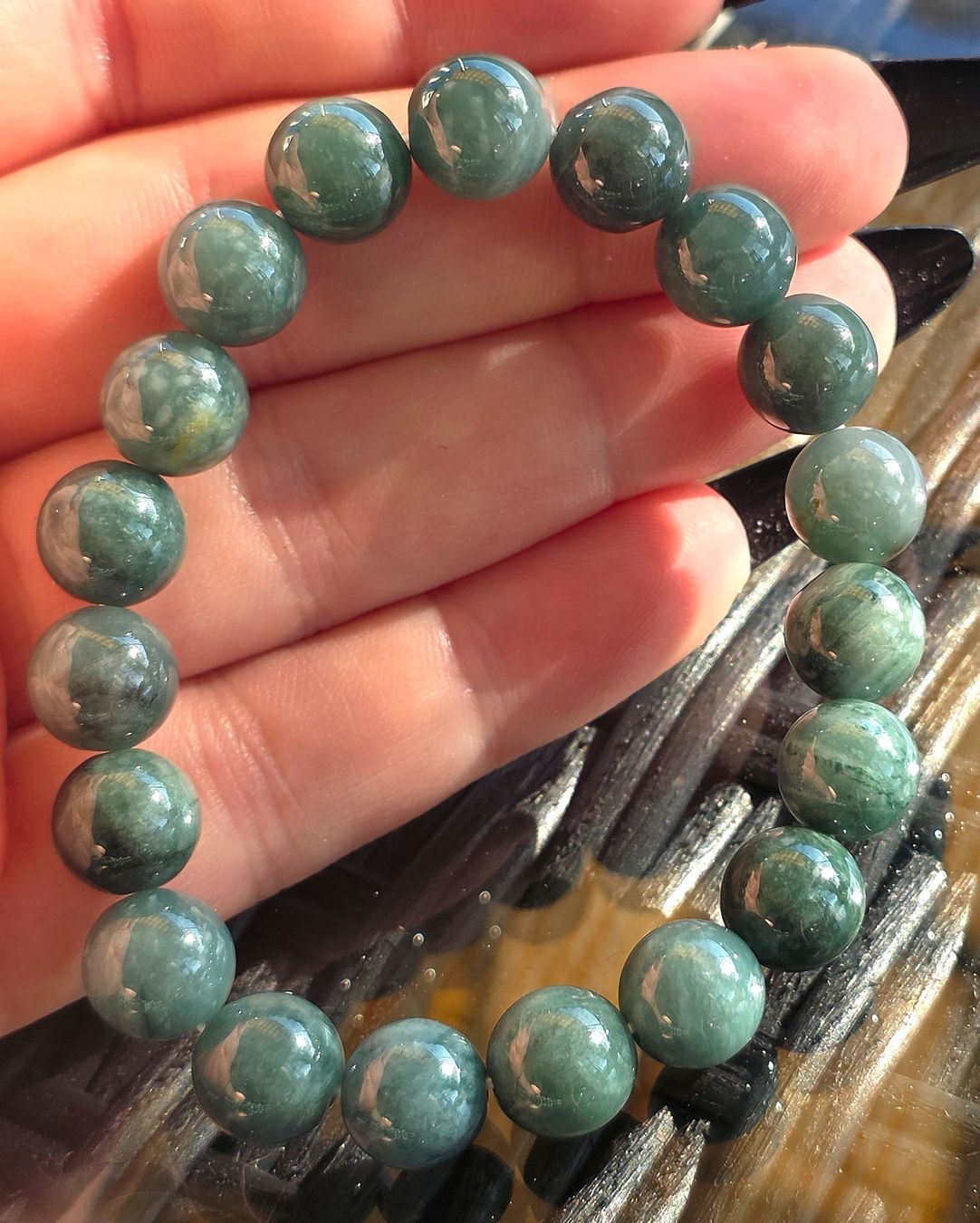 Mineralien & Heilsteine: Blue Water Jadeit Armband – Neu und originalverpackt aus Matzingen von Shay_Crystalz
