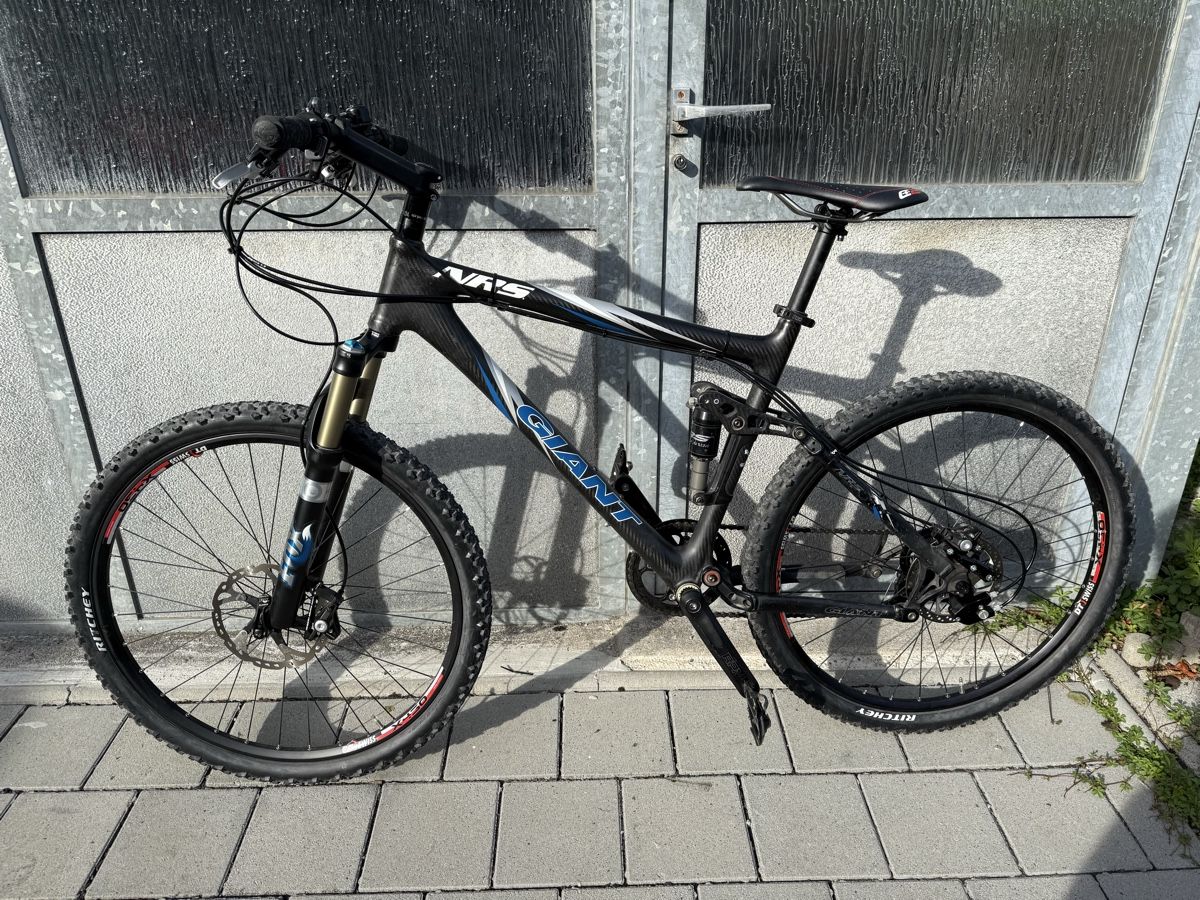 Giant Biciclette: Giant NRS Carbon Fully – Usato da Oberentfelden venduto da speed_71 1