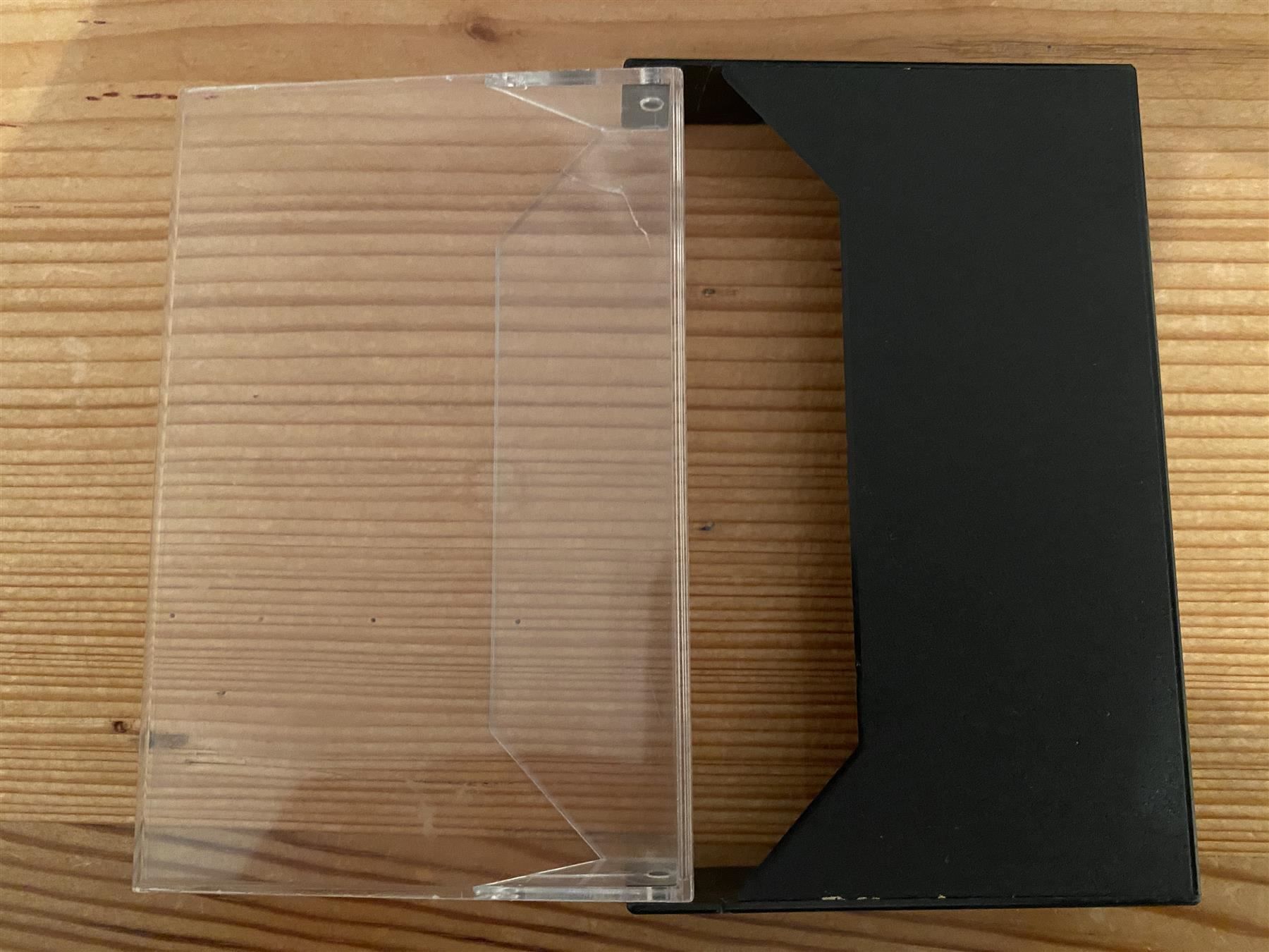 Musicassette: Kassette - S SCHNEEWITTLI & – Usato da St.Gallen venduto da kingsamas 9