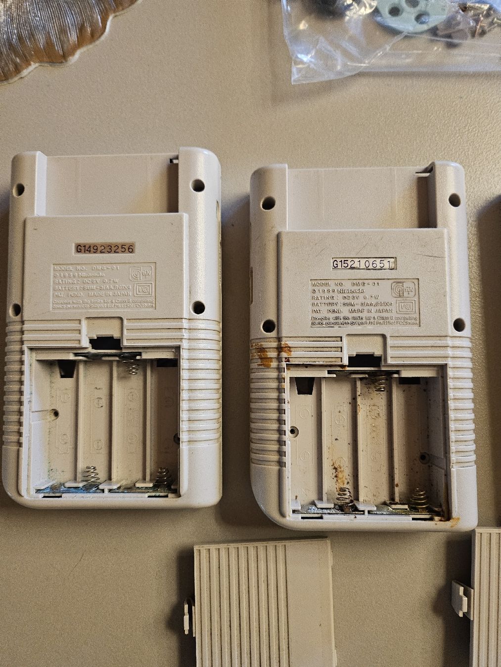 Nintendo Konsolen: Original Gameboy Cases Ersatzteile  – Defekt aus St. Gallen von Cocos_Ricardo 4