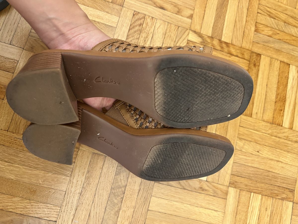 Clarks Scarpe da donna: Leather sandals - size 36 – Usato da Genève venduto da Shaaalll 1