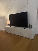 TV-Board Besta weiss mit Schubladen