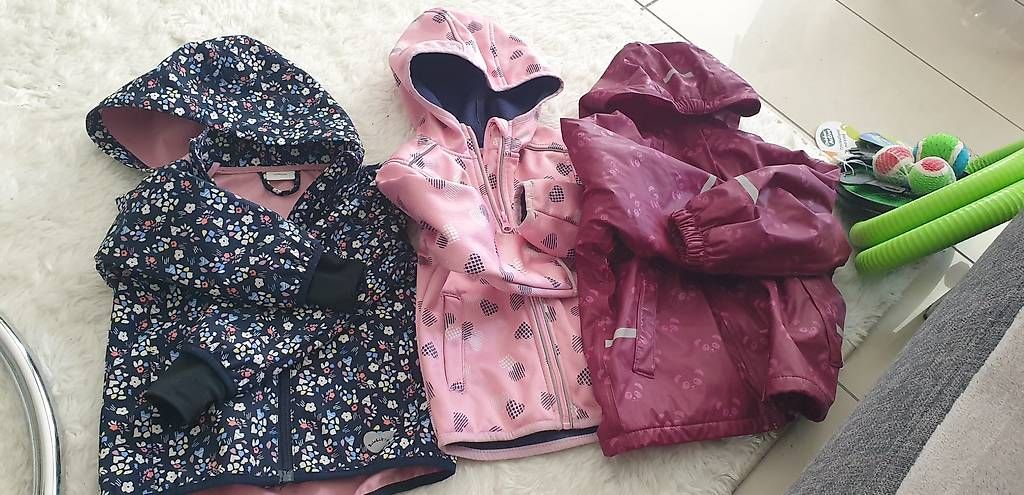 Vestes & Manteaux: Mädchen Windjacken – D'occasion à Chur par Calanda1 1