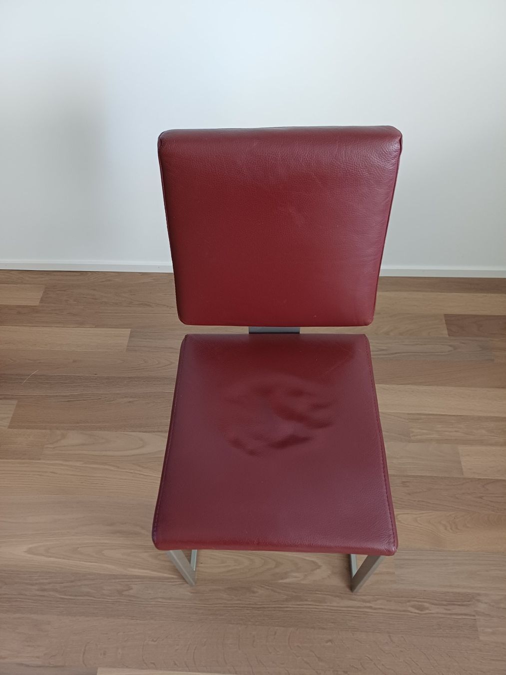 Chaises: Stühle zu verkaufen – D'occasion à Wiesendangen par jan_jd8j 2