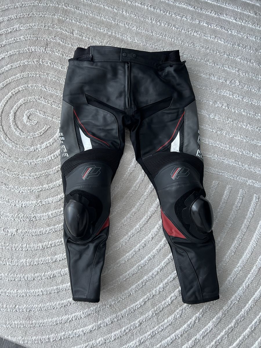 Pantaloni: Probiker Motorradhose Leder Gr. EU 26 – Nuovo (secondo la descrizione) da Dübendorf venduto da arb_xm9b