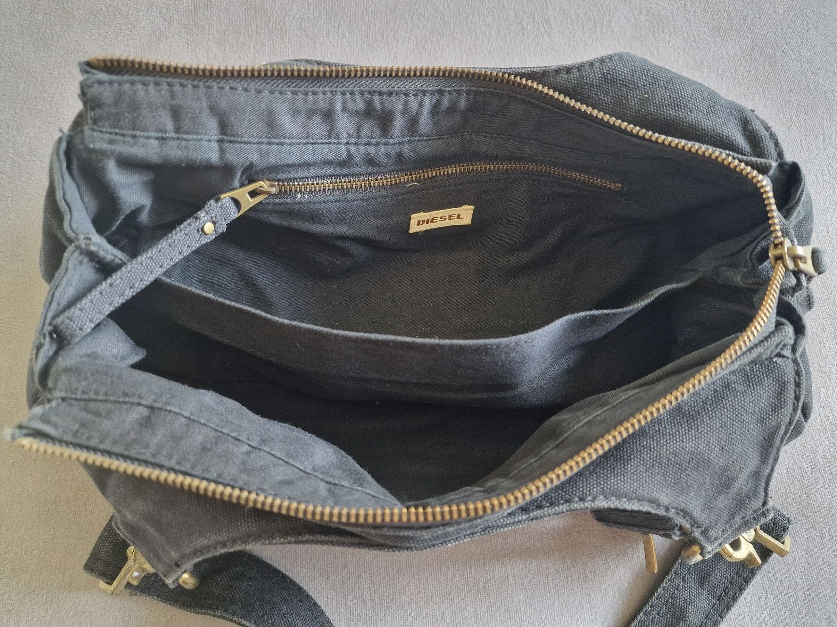 Diesel Borse da donna: Tasche Diesel – Usato da Schmitten FR venduto da lue_9hhv 3