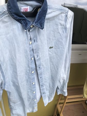 Lacoste L!VE Jeanshemd / Hellblau mit dunklem Kragen (Gr. 39