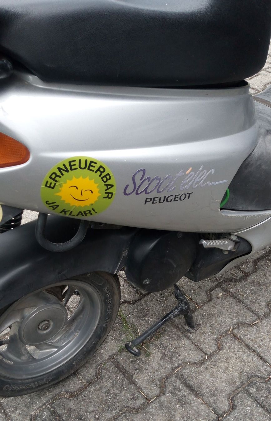 Peugeot Scooter: PEUGEOT E- Scooter defekt – Difettoso da Fräschels venduto da Samy27 3