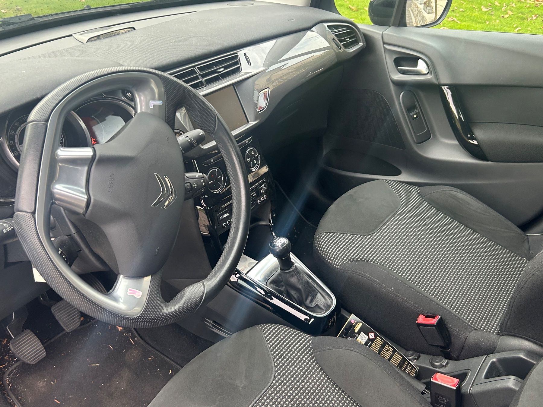 Citroën Automobili: Citroen C3 Diesel , 98000 km 1.6 Hdi – Usato da Emmen venduto da 166500 4