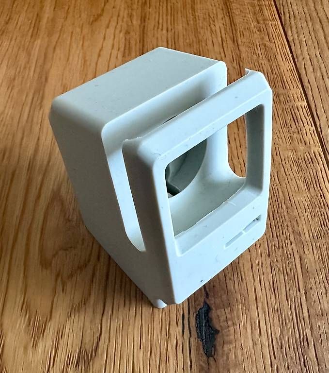 Apple Smartwatch-Zubehör: Apple Watch Halter im Retro Computer Look – Gebraucht aus Einsiedeln von UnicornFairy 2