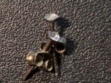 Orecchini pendenti & Orecchini a lobo: Ohr Ringe Brillanten oder Diamanten 2mm – Usato da Walterswil BE venduto da Lonitti 5