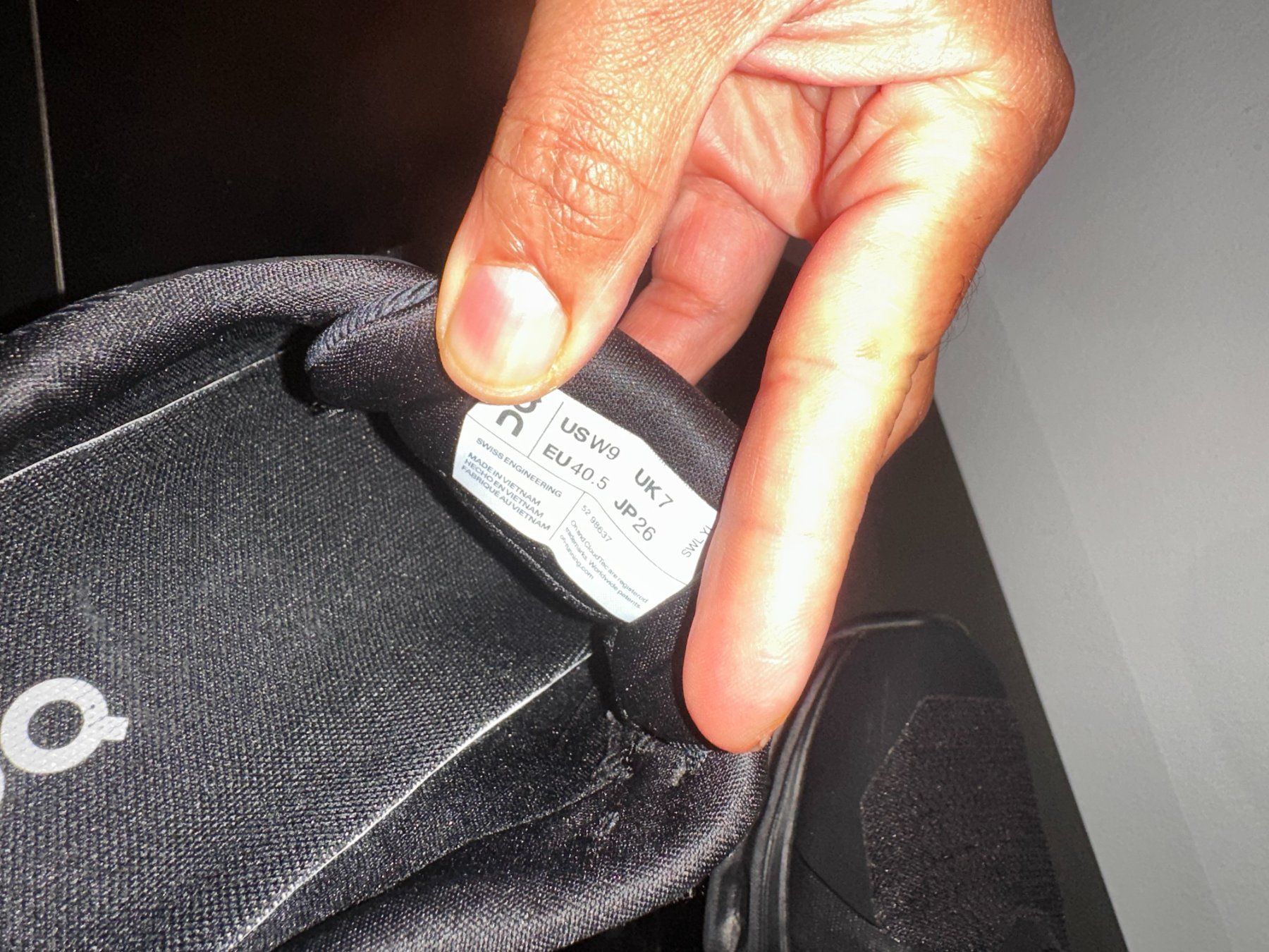 On Herrenschuhe: on schuhe – Gebraucht aus villigen von Rajakiri 3