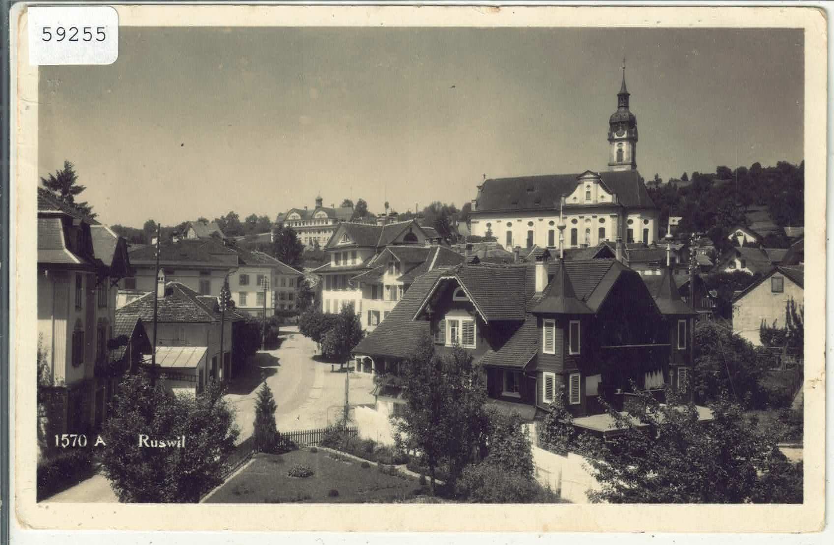 Ansichtskarten: Ruswil - Dorfpartie mit Kirche – Gebraucht aus Ettingen von Kartenplanet