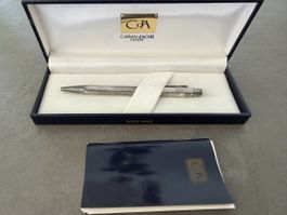 Caran d'Ache Kugelschreiber silberfarben mit Box guter Zusta