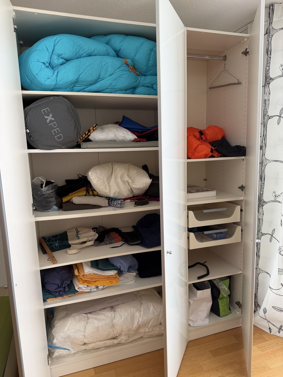 Interio Schränke: Schrank – Gebraucht aus Meilen von mar_9qwy 1
