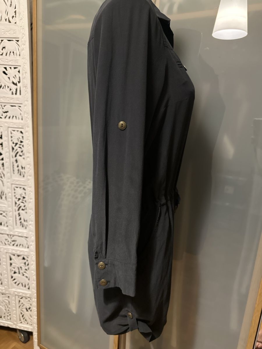 Tute: Combi short Kookai noire en soie t40 – Usato da lausanne venduto da annec777 4