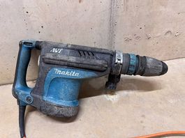 Marteau-Piqueur Makita HM1213C